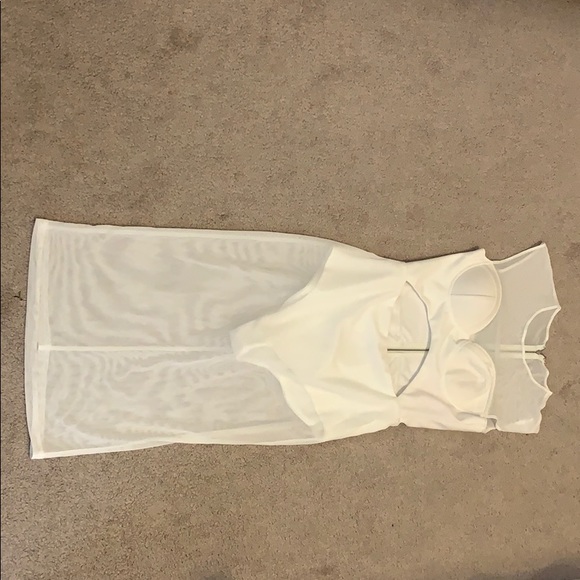 Dress - Picture 3 of 5